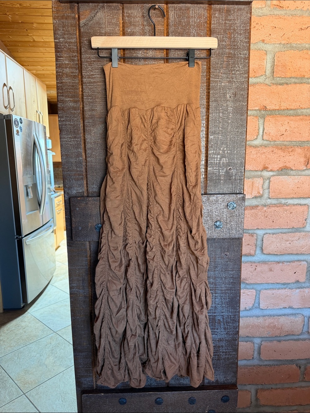 Surrealist ruched maxi skirt womens size small textured crinkled may fit XS - Picture 2 of 7